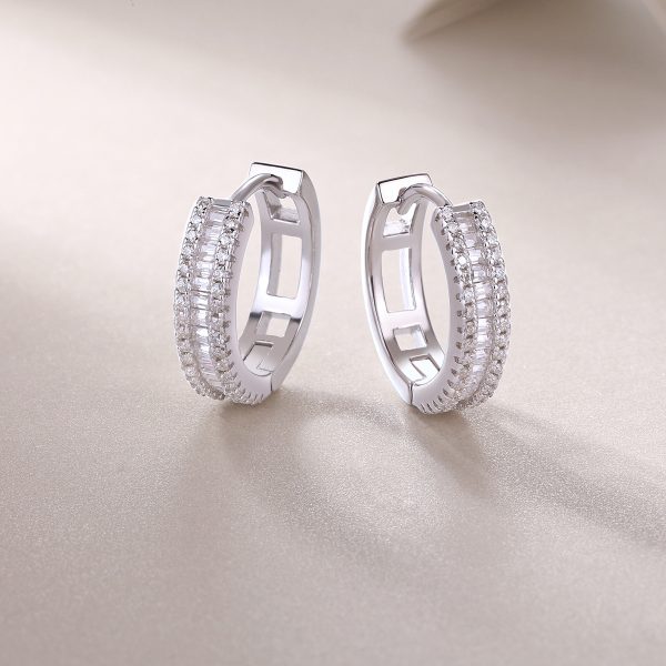 Classic Silver Hoop Earrings For Women - Image 3