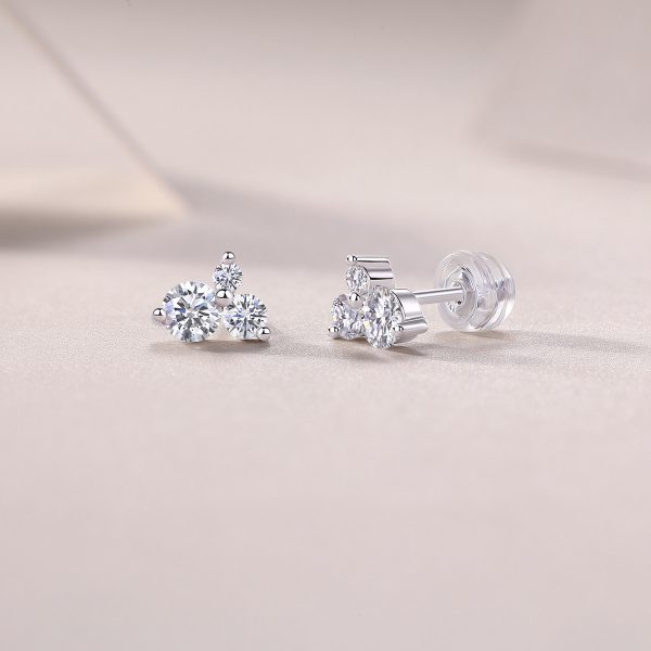 Basket-Set Three Diamond Stud Earrings