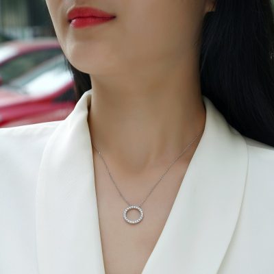 925 Sterling Silver Circle Pendant Chain Necklace alternate view