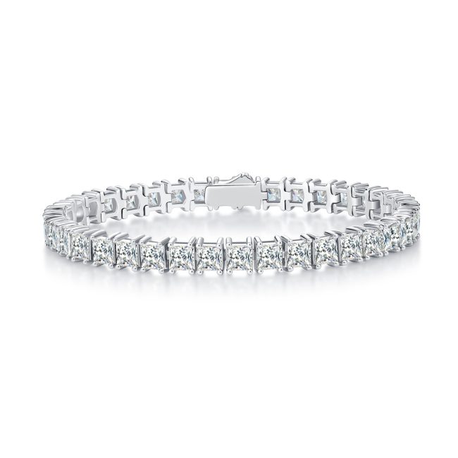 Diamond Tennis Bracelet in Sterling Silver