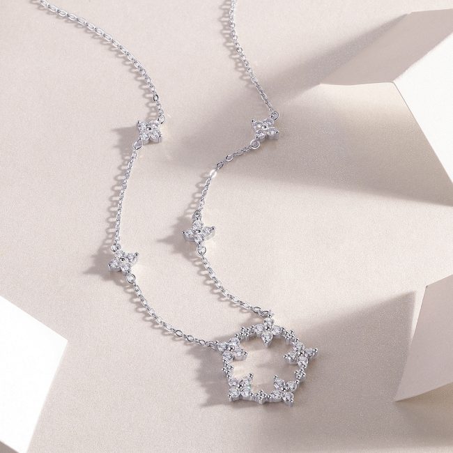 925 Sterling Silver Halo Pendant Necklace - Image 4