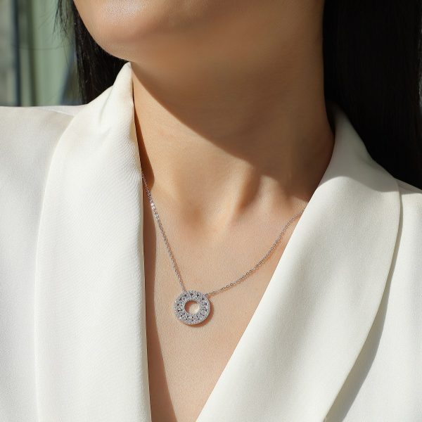 Sterling Silver Diamond Circle Pendant Necklace - Image 3