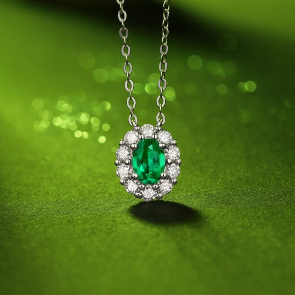925 Sterling Silver Oval Emerald Birthstone Pendant - Image 3