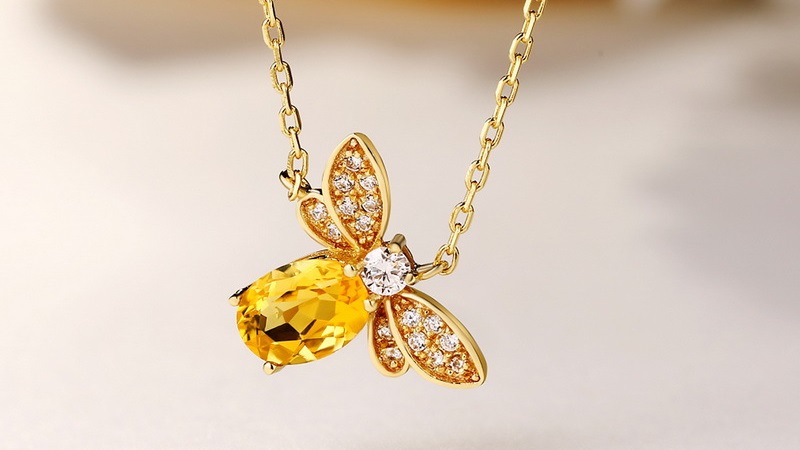 Bee Pendant Necklace Citrine Peridot