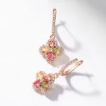 Pendientes de trébol de turmalina Pequeño fresco de cuatro hojas