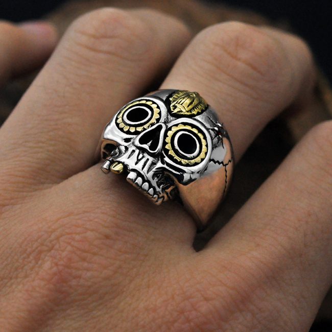Mens Sterling Silver Ring of Golden Madonna Skull, Open Sterling Silver Band, weight about 14.8g