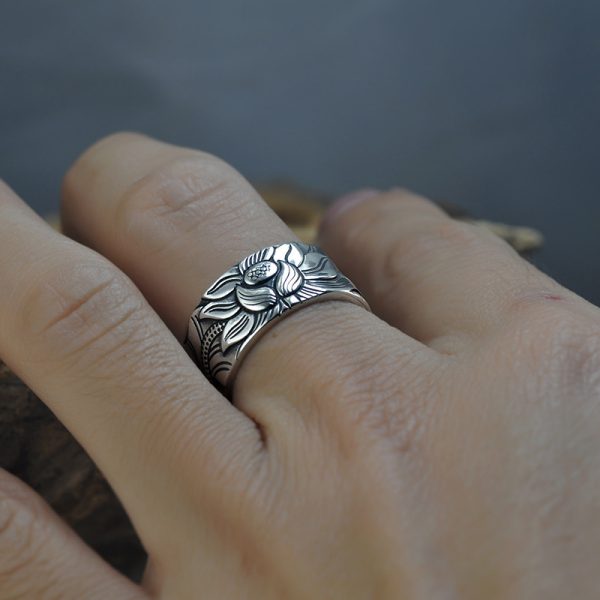 Mens Sterling Silver Ring Wear View, made of 925 sterling silver