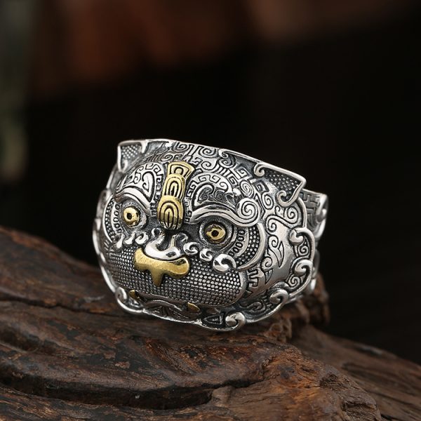 Taotie Brave Troops Sterling Silver Ring For Men, detail view
