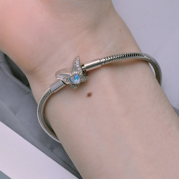 Snake Chain Sterling Silver Bracelets For Women, Genuine 925 Sterling Silver, 4mm chain width, Available in sizes 17cm , 19cm