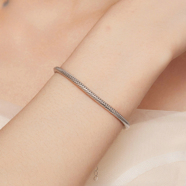 925 Sterling Silver Snake Chain Bracelet with Adjustable Length wear view image, 100% Genuine 925 Sterling Silver, 5cm Adjustable Length. Lobster claw clasp