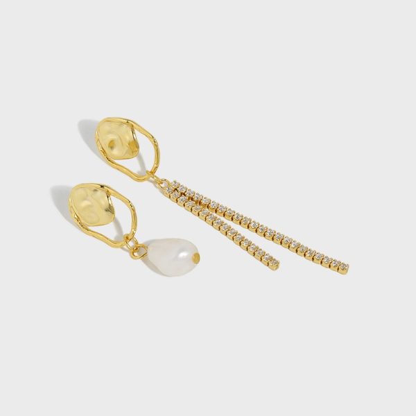 Sterling Silver Drop Earrings With Zirconia Pearl Asymmetric
