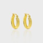 Pendientes de aro con textura de engranaje en plata de ley