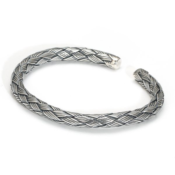 sterling silver charm bracelet vintage, vintage Thai craftsmanship.