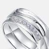 silver couple ring With snowflake detail vie