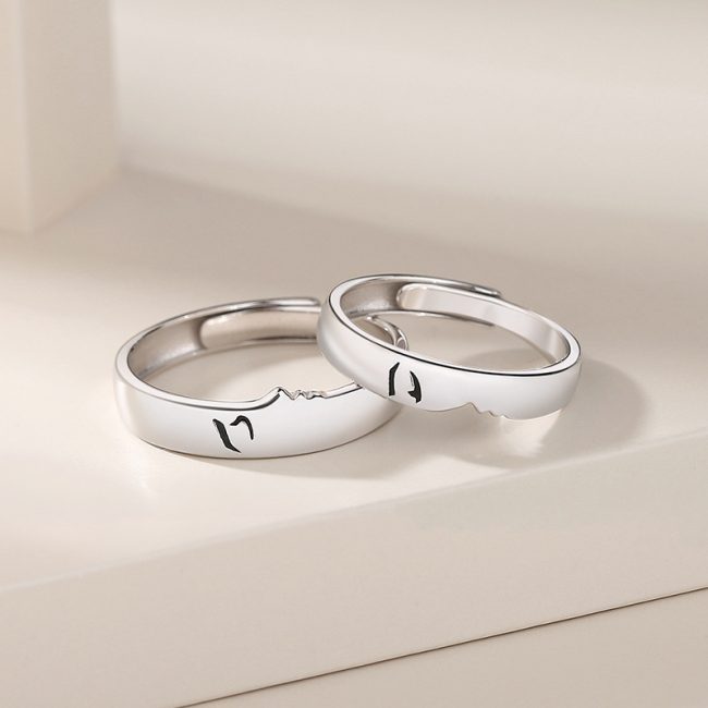 Silver Couple Rings Of Matching Kiss Ring