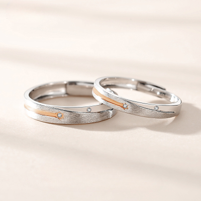 Engravable Star 925 Sterling Silver Couple Rings, made of 925 sterling silver, The surface of the ring is embedded with pure copper stars, resembling shooting stars streaking across the sky.