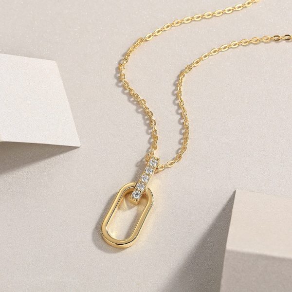 Women's Sterling Silver Necklace With paperclip pendant