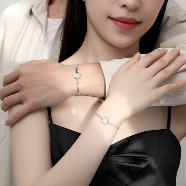 925 Sterling Silver Couple Bracelet of Eternal Love, couple wear view