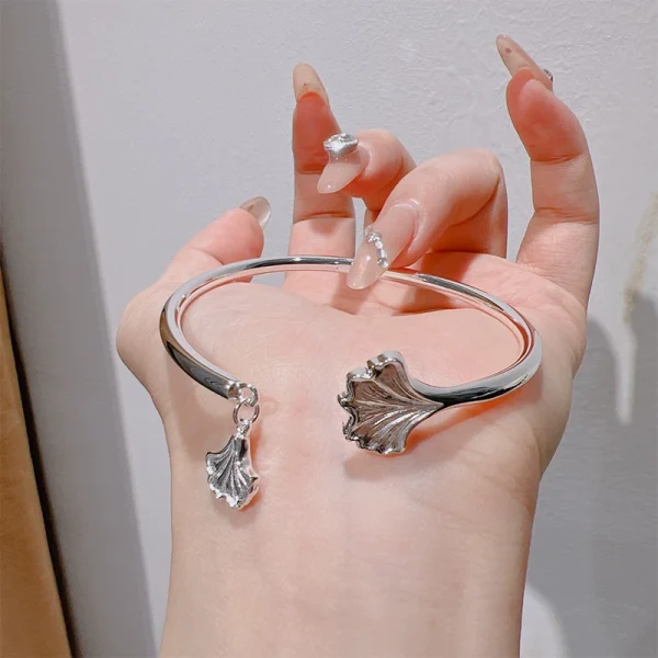 Ginkgo Leaf Sterling Silver Bangles for women detail