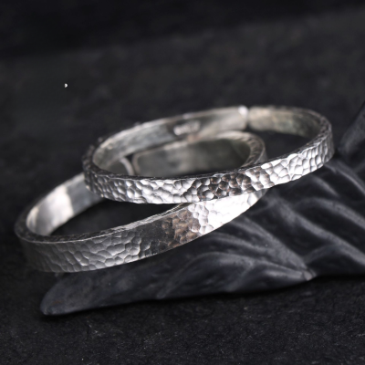 Silver bangle bracelets for women, handmade hammered, Made of S999 Sterling Silver, Pair of Bracelet