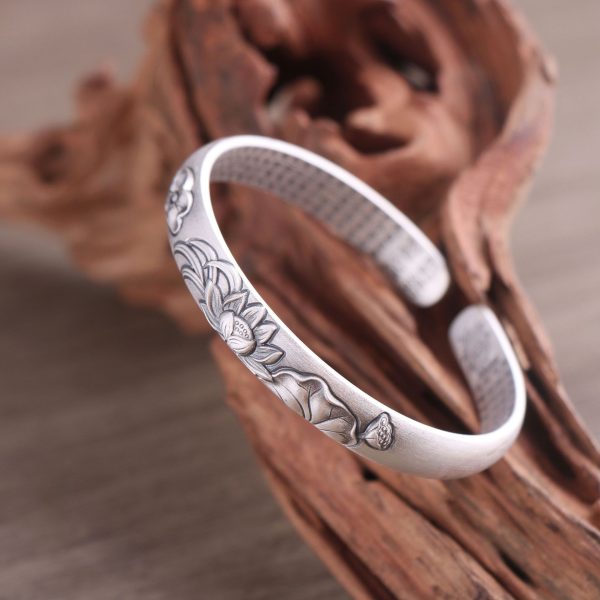 Sterling Silver Flower Engraved Bangle