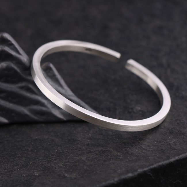 Simple Square Bar Sterling Silver Bangle for Men, Minimalist design, made of 3.5mm thick sterling silver bar with brushed surface