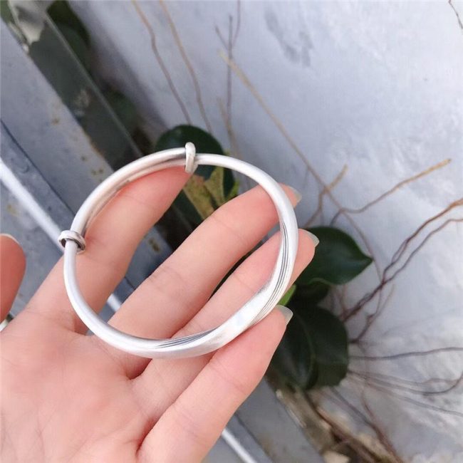 Adjustable Sterling Silver Retro Twisted Bangle Bracelet detail 2