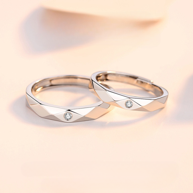 Engravable Geometric Silver Ring For Couples, made of 925 sterling silver