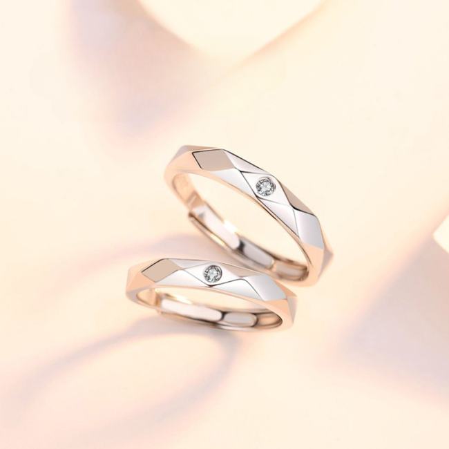 Engravable Geometric Silver Ring For Couples, made of 925 sterling silver