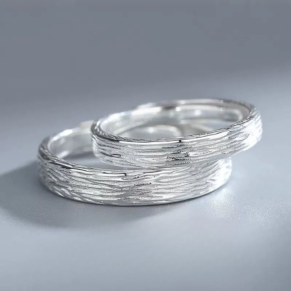 Engravable Simple Sterling Silver Couple Rings for women video thumbnail