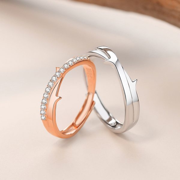 Mobius Thorns Matching Silver Couples Ring, made of 925 sterling silver, women ring weight about 2.01g, men ring weight about 2.66g