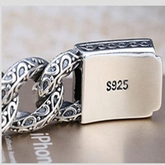 925 Silver Vintage Relief Auspicious Pattern Man Bracelet, chain clasp detail