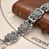 Arabic Style Blue Diamond Lion S925 Sterling Silver Bracelet For Men, chain detail view