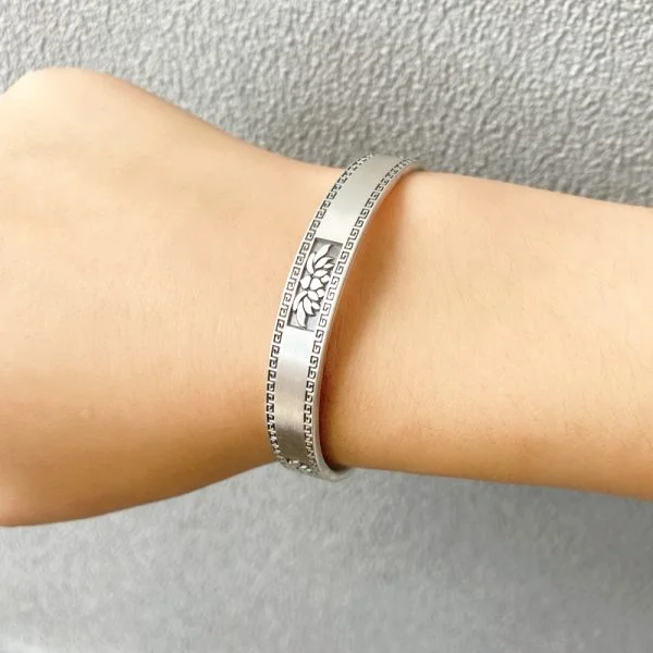 Retro Lotus Frosted Solid 999 Sterling Silver Bangle for women,