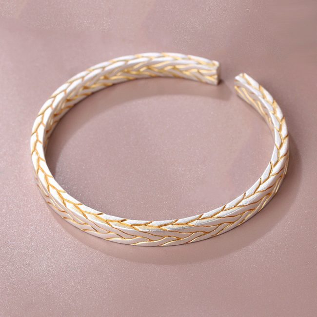 Picture of Vintage twist texture 999 sterling silver bangle for women
