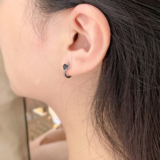 Heart Black Stone Silver Hoop Earrings For Women