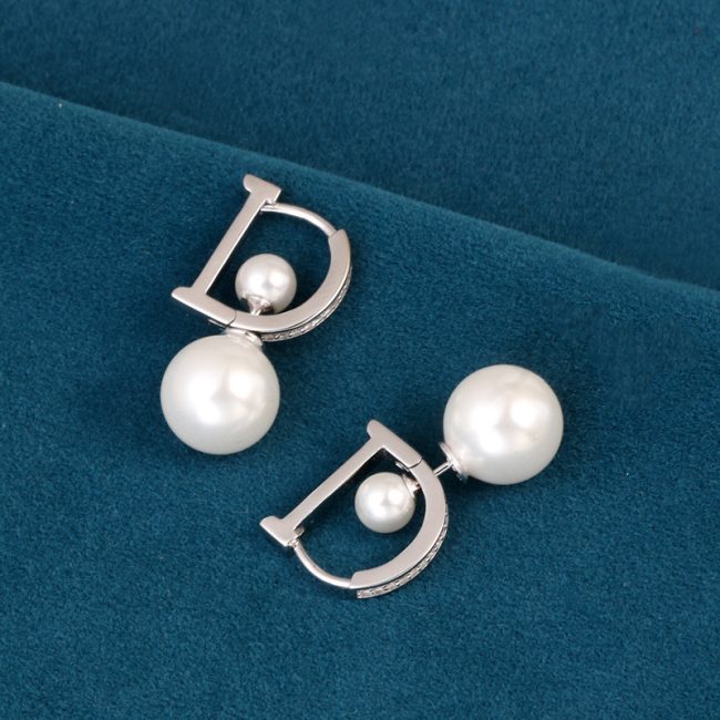 S925 Sterling Silver Letter & Pearl Stud Earrings