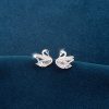 Pendientes de plata con cisne de diamantes