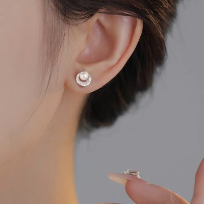 Silver Pearl Stud Earrings