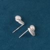 Pendientes de plata de ley con forma de hoja y perla