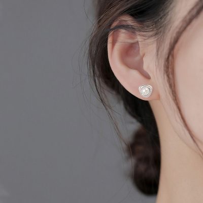 Triangle Silver Pearl stud Earrings