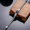 Pulsera de plata de ley 925 con circonita azul.